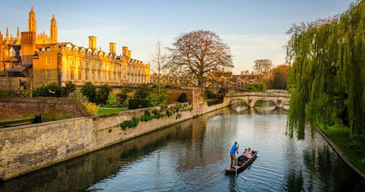 Cambridge Stays Central Apart Hotel 1Br Flats-Easy Walk To City Centre-Parking Bagian luar foto